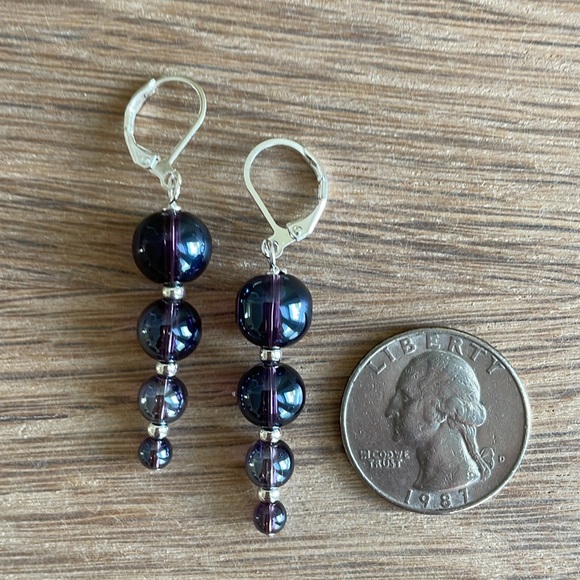 HAND CRAFTED IRIDESCENT EARRINGS Bluish Purple Graduated Contemporary Ball Drop - Picture 7 of 13